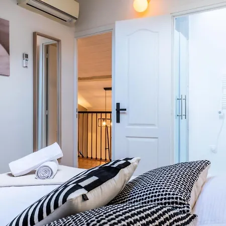 Rare ! Duplex De Style En Plein Centre - Rare ! Duplex De Style En Plein Centre Mae-5823 * Cannes