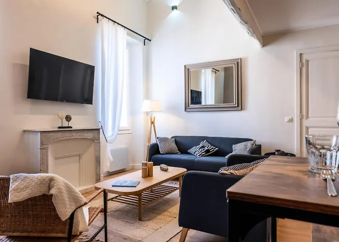 Rare ! Duplex De Style En Plein Centre - Rare ! Duplex De Style En Plein Centre Mae-5823 Apartmán *