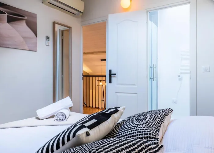 Rare ! Duplex De Style En Plein Centre - Rare ! Duplex De Style En Plein Centre Mae-5823 * Cannes